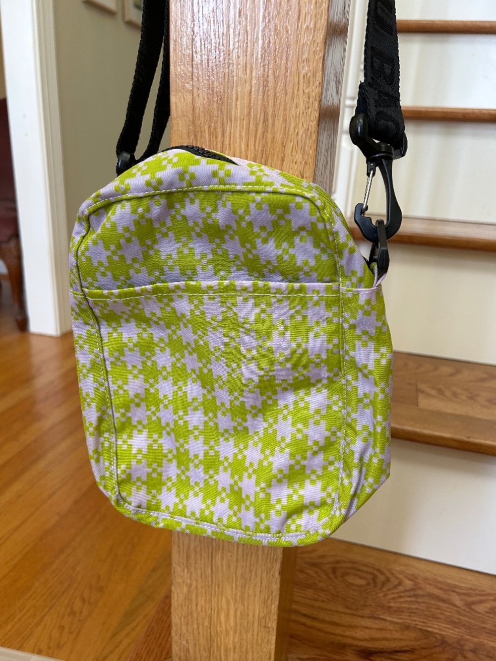 Baggu sport crossbody pink pistachio pixel